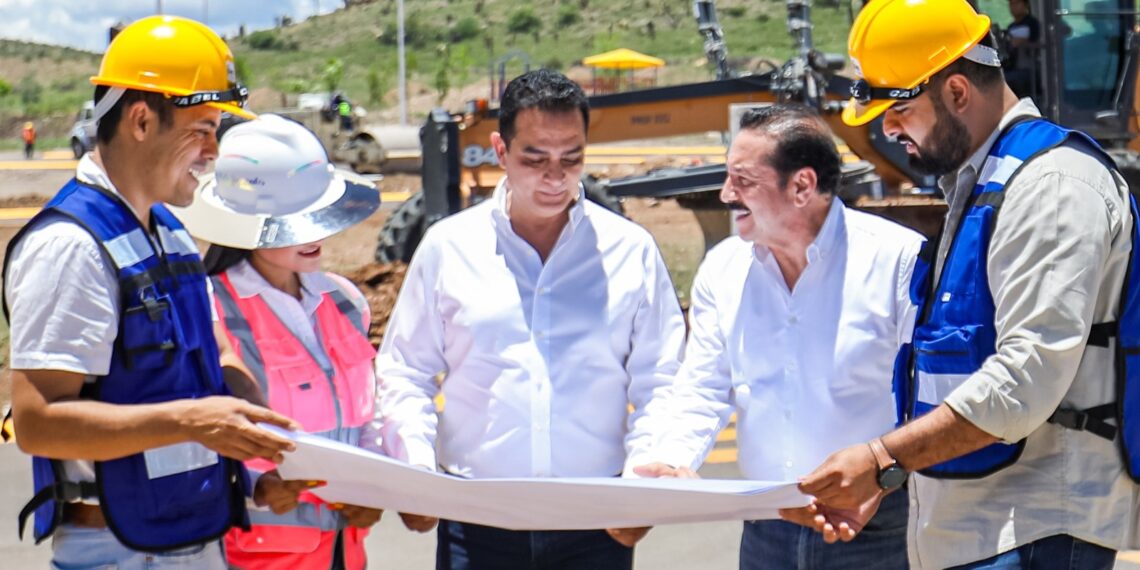 Toño Ochoa prepara el camino para que más familias tengan dónde construir su hogar
