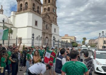 Pasión por el futbol puede escalar a conflictos familiares, alerta Colegio de Psicología