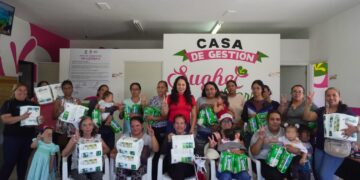 La diputada del PRI Sughey Torres mantiene cercanía con las familias del Distrito 2 con entrega de pañales