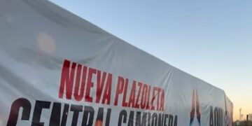 Obra frente a la Central Camionera podría extenderse por temporal y tiempos del escultor