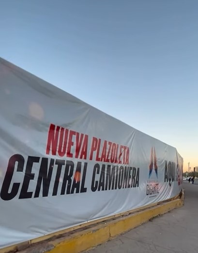 Obra frente a la Central Camionera podría extenderse por temporal y tiempos del escultor