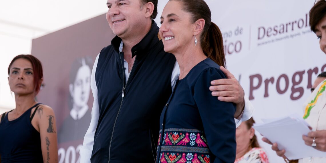 Gobernador Esteban llama a la unidad; presidenta Claudia reconoce la coordinación entre Durango y la Federación