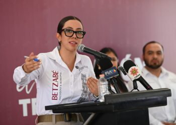 Gobierno Federal fortalece estrategia de seguridad en Gómez Palacio; no habrá espacio para abusos ni extorsiones: Betzabé Martínez