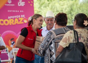 Las familias de San Bernardo tienen asegurados alimentos para sus hogares; Marisol Rosso entrega paquetes alimentarios gratuitos