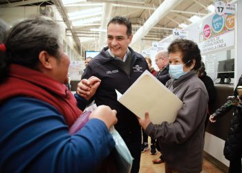 Con «Ahorra es Cuando», Toño Ochoa facilita la regularización de las familias duranguenses