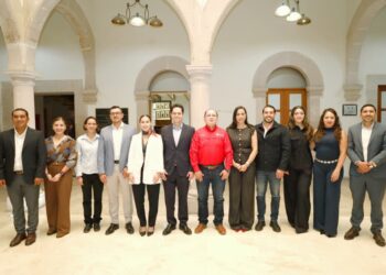 Escuchar y solucionar, para que las familias de Durango ganen