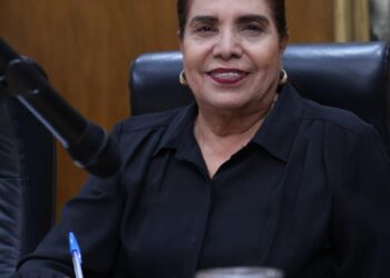 Con espacios públicos y deporte se apuesta por el futuro de Durango: Ana María Durón