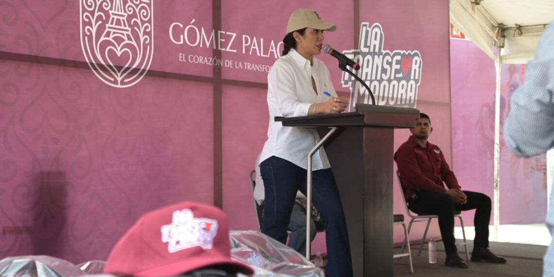 Reconoce Betzabé Martínez a trabajadores de Servicios Públicos como el corazón del servicio y la transformación