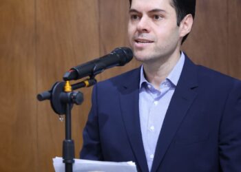 Promueve Alejandro Mojica espacios deportivos accesibles para adultos mayores