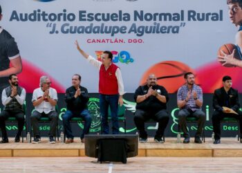 La Normal de Aguilera estrena gimnasio-auditorio rumbo a su centenario