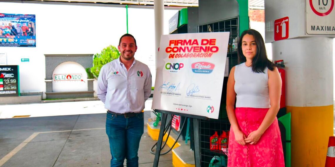 Eduardo Rodríguez y Gasolineras Elizondo regalan litros de gasolina