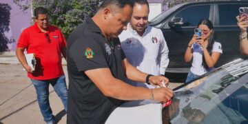 Eduardo Rodríguez apoya la economía de taxistas de FOCEP y sus familias