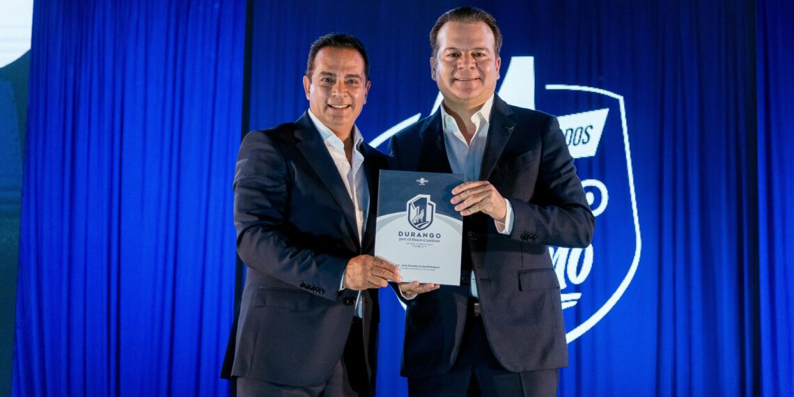Toño Ochoa gobierna con amor a Durango: Esteban Villegas