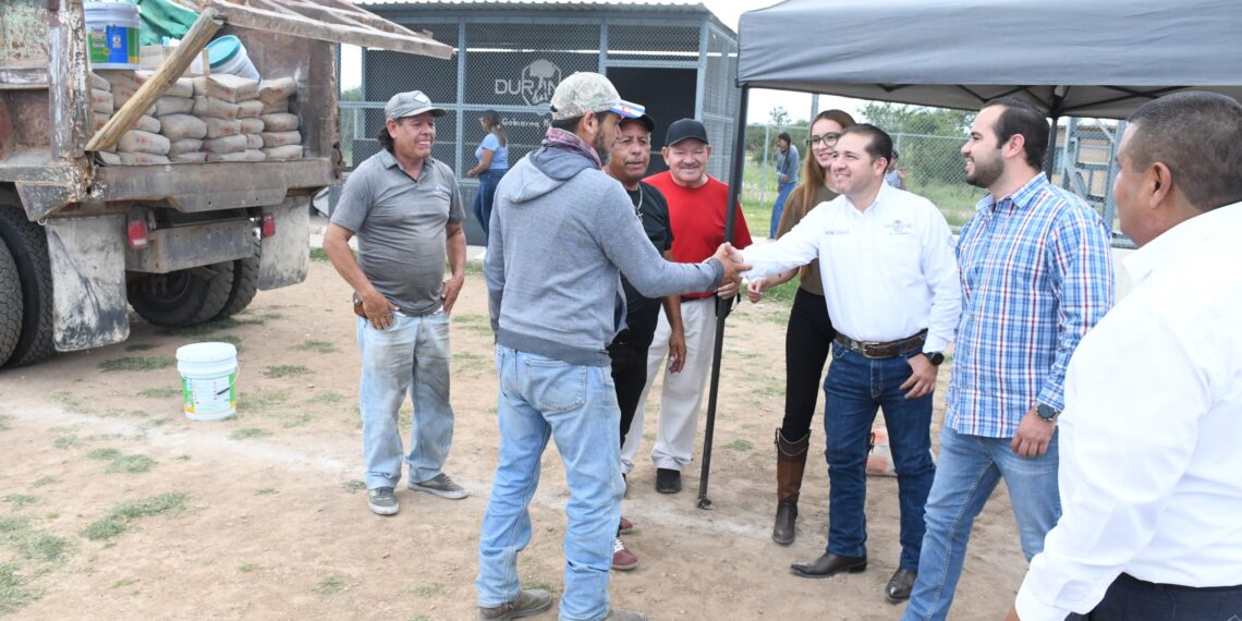 Cumple Toño Ochoa compromiso con Praxedis G. Guerrero y mejora espacios deportivos