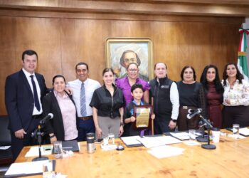 Reconoce Congreso a Ethan Salazar por  coronarse campeón mundial en Corea del Sur