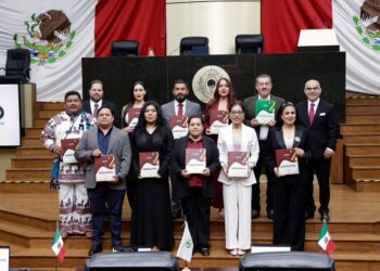 Presenta Grupo Parlamentario de la Cuarta Transformación Informe Legislativo