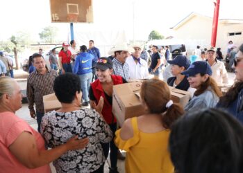 DIF Estatal llevará 10 mil pollitas a familias de comunidades de Durango para apoyar su economía; Marisol Rosso inicia las entregas