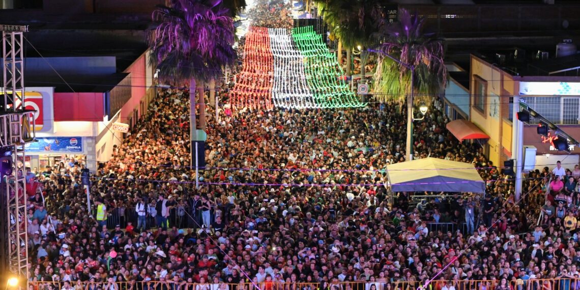 Betzabé invita a los gomezpalatinos a celebrar en Grito y disfrutar del Conjunto Primavera