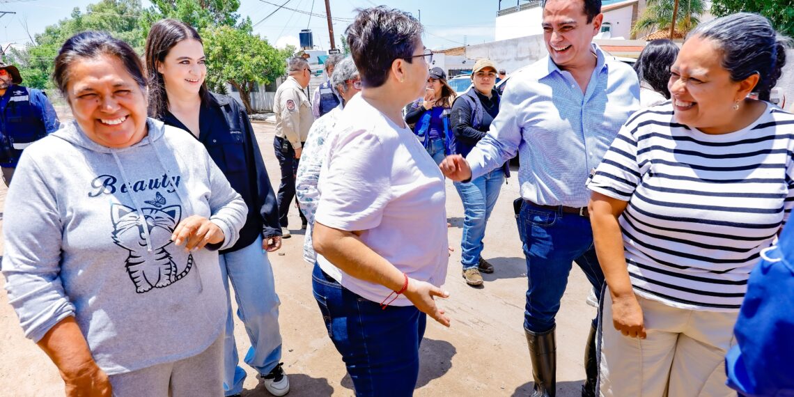 Reconocen vecinos de la Virgen respuesta inmediata de Toño tras las lluvias