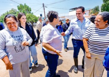 Reconocen vecinos de la Virgen respuesta inmediata de Toño tras las lluvias