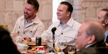Empresarios reconocen el compromiso de Esteban Villegas con Durango; aseguran seguir trabajando en conjunto para beneficio de todos