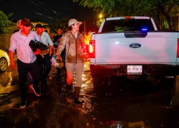 En territorio, Betzabé Martínez coordina atención inmediata ante afectaciones por las lluvias