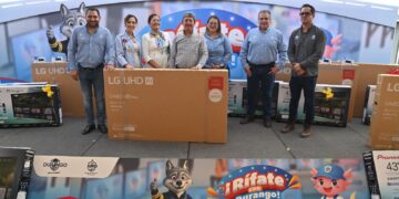 Usuarios cumplidos hacen posible más obras para Durango