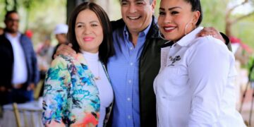 Toño Ochoa lleva la Caravana 360 a más familias duranguenses