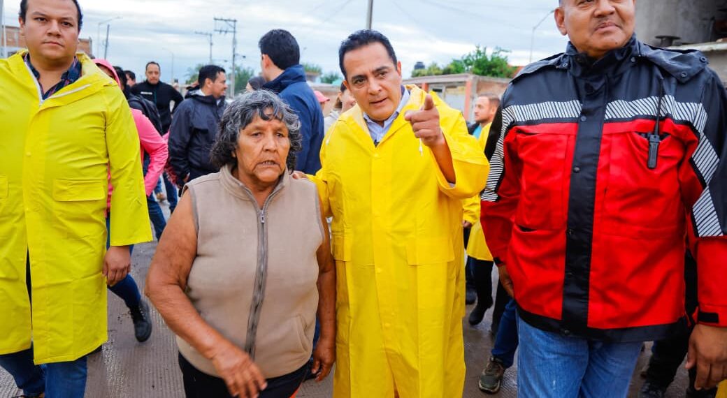 Con “¡Aguas con las aguas!”, llega antes Toño Ochoa para proteger a las familias