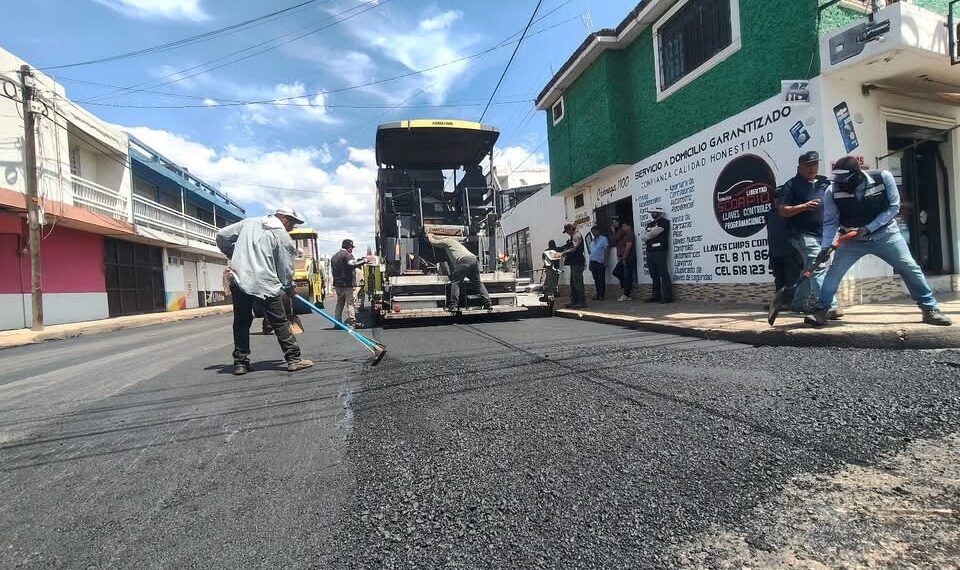 Programan trabajos en 40 colonias para mejorar calles antes de fin de año
