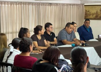 Trabajadores de Salud preparan demanda por falta de elecciones sindicales