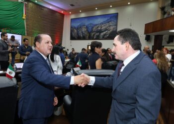 Reconoce Ernesto Alanís resultados en favor de las familias de Durango.
