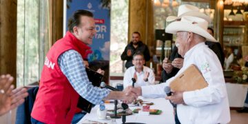 Para que Durango siga siendo líder nacional forestal, Esteban escucha y refrenda su compromiso de trabajar con líderes forestales
