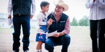 Guadalupe Victoria tendrá nuevo estadio de fútbol; Esteban Villegas inicia obra para fomentar el deporte entre niños, jóvenes y adultos
