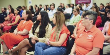 Más atención humana y especializada para las mujeres duranguenses: Toño Ochoa