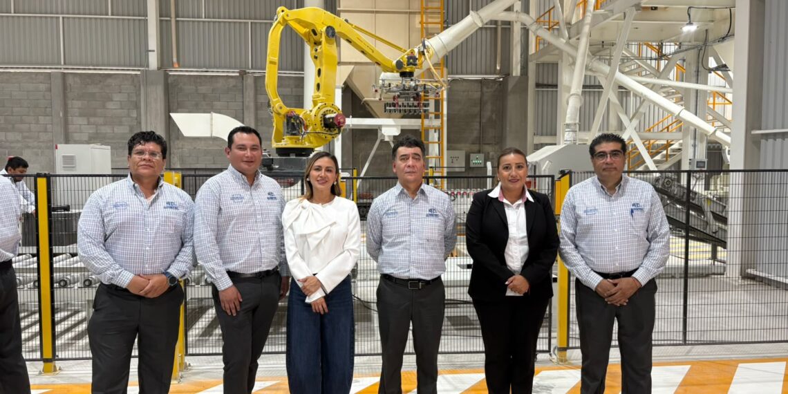 Gómez Palacio gana confianza empresarial: Adhetec invierte 250 mdp y genera 150 empleos