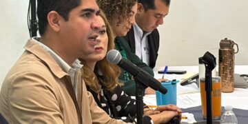 Llevan regidores del PRI voz de los ciudadanos a las comparecencias.