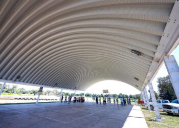Buscan mejorar espacios deportivos y escolares con Presupuesto Participativo