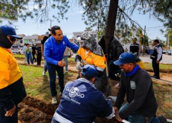 Reportan al 072 y hay respuesta, Toño Ochoa resuelve con atención ciudadana