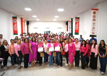 ONMPRI Lerdo promueve la detección oportuna del cáncer de mama: Pamela García