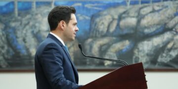 Vivienda Bienestar abre oportunidades para miles de familias duranguenses: Alejandro Mojica.