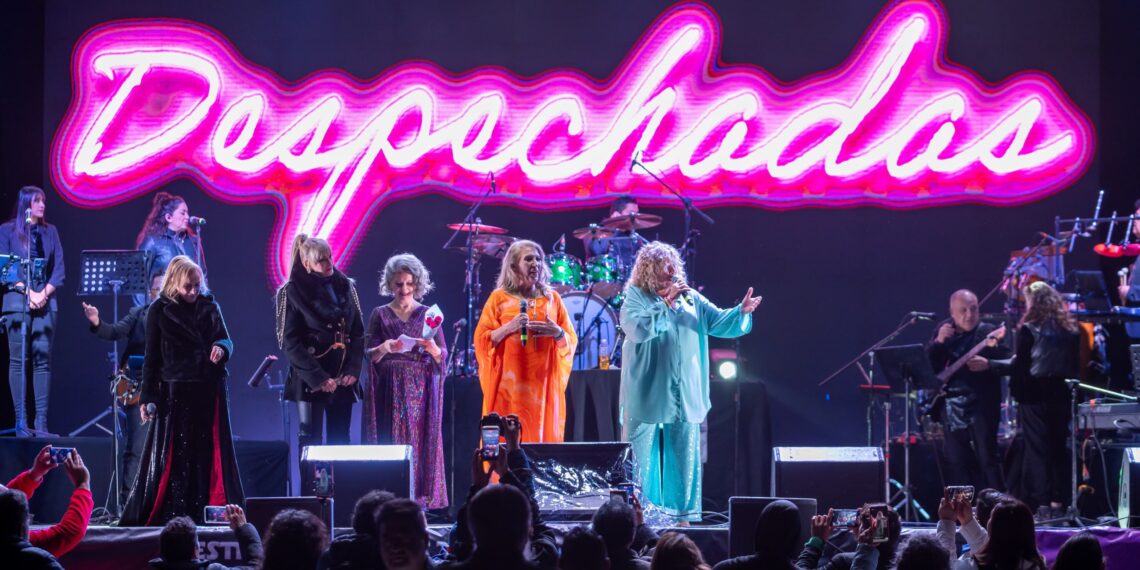 Despechadas conquista corazones y firma una noche inolvidable en el Festival Revueltas 2026