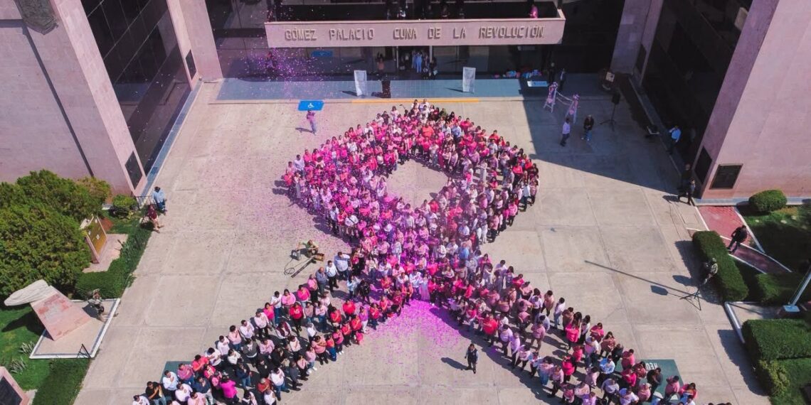 Con Betzabé, Gómez Palacio fortalece la conciencia y solidaridad frente al cáncer de mama