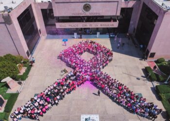 Con Betzabé, Gómez Palacio fortalece la conciencia y solidaridad frente al cáncer de mama