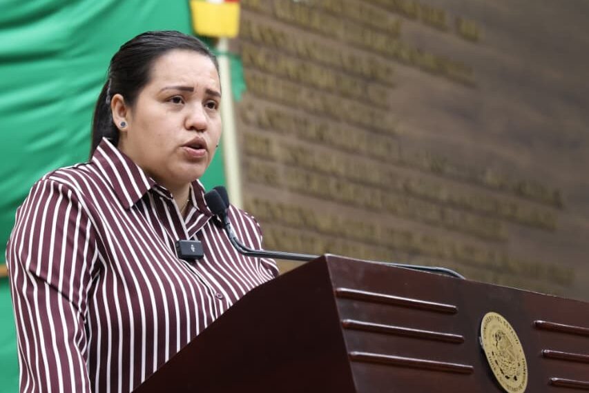 Sensibilización del cáncer de mama debe ser compromiso permanente: Flora Leal.