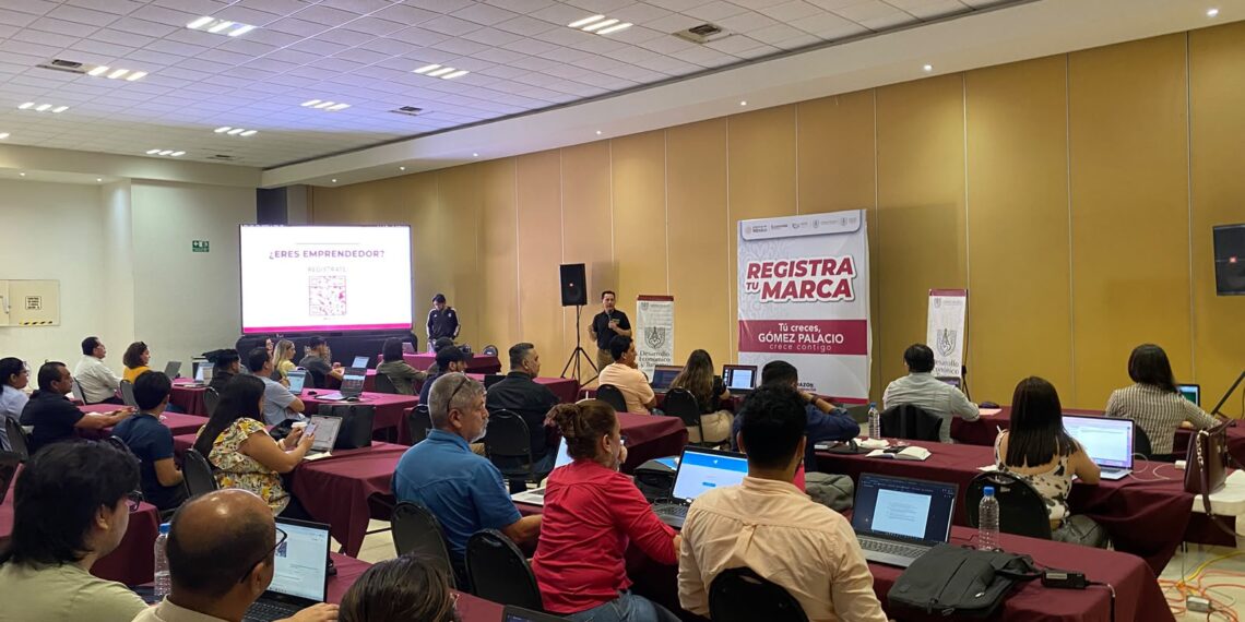 Betzabé Martínez fortalece el acceso al financiamiento para emprendedores y MIPYMES