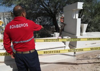Prepara Gobierno de Betzabé panteones municipales para recibir a las familias en Día de Muertos