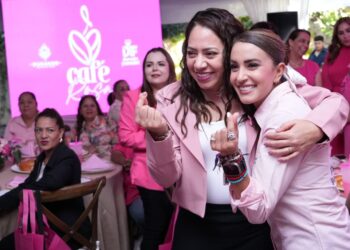 Café Rosa fortalece cultura de prevención y cuidado de la salud: Sughey Torres